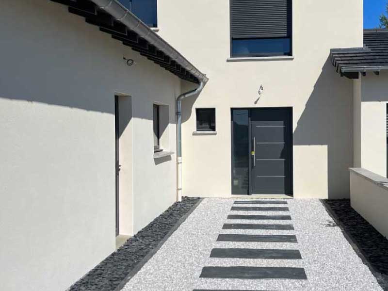 Rénovation façade moderne à Moulins